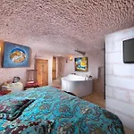 Cappadocia Fairy Chimneys Selfie Cave - Special Class Otel Uçhisar