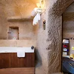 Cappadocia Fairy Chimneys Selfie Cave - Special Class Szálloda 5*