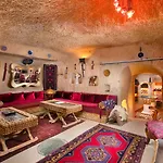 Cappadocia Fairy Chimneys Selfie Cave - Special Class Otel