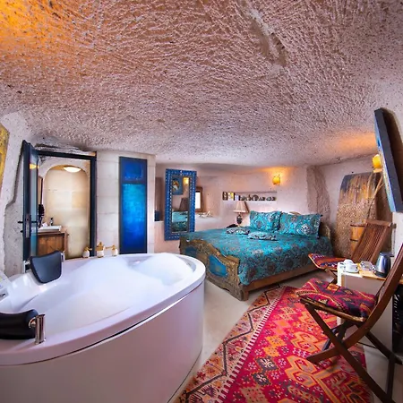 Cappadocia Fairy Chimneys Selfie Cave - Special Class Hotel 5*