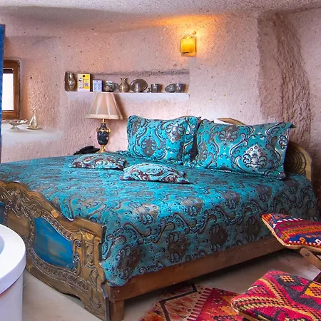 Cappadocia Fairy Chimneys Selfie Cave - Special Class 5* Uçhisar