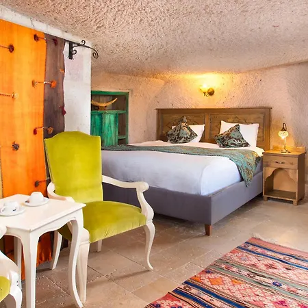 호텔 Cappadocia Fairy Chimneys Selfie Cave - Balloon View Experience