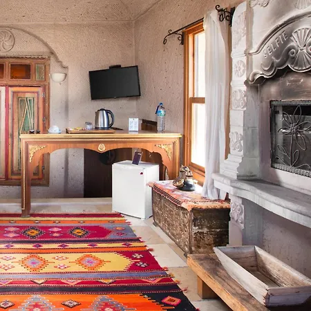 Cappadocia Fairy Chimneys Selfie Cave - Balloon View Experience