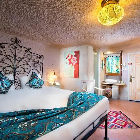 Cappadocia Fairy Chimneys Selfie Cave - Balloon View Experience 5* أُتْشيسار