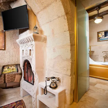 فندق Cappadocia Fairy Chimneys Selfie Cave - Balloon View Experience