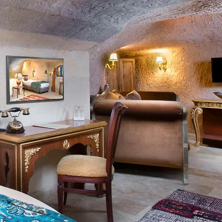 호텔 Cappadocia Fairy Chimneys Selfie Cave - Balloon View Experience 5*