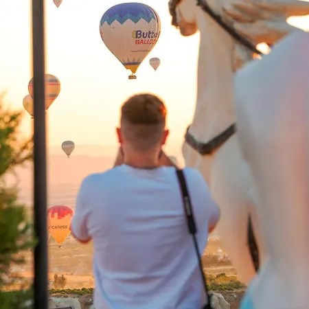 Cappadocia Fairy Chimneys Selfie Cave - Special Class Uchisar
