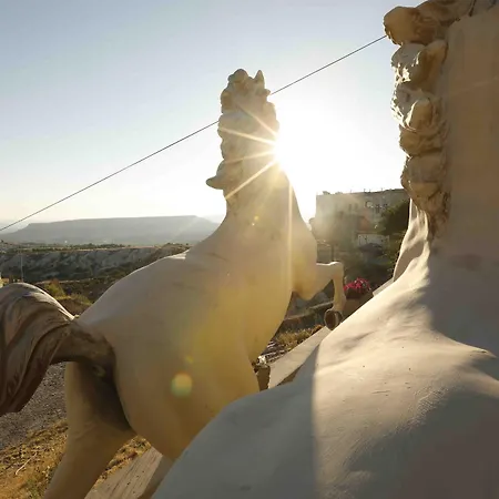 Cappadocia Fairy Chimneys Selfie Cave - Balloon View Experience فندق