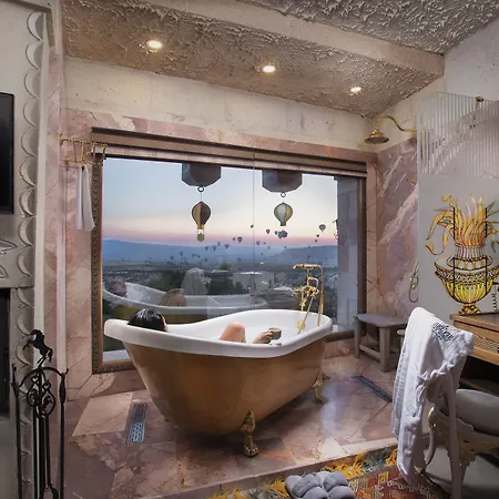 Cappadocia Fairy Chimneys Selfie Cave - Balloon View Experience فندق