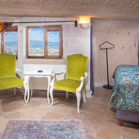 Отель Cappadocia Fairy Chimneys Selfie Cave - Balloon View Experience Учисар