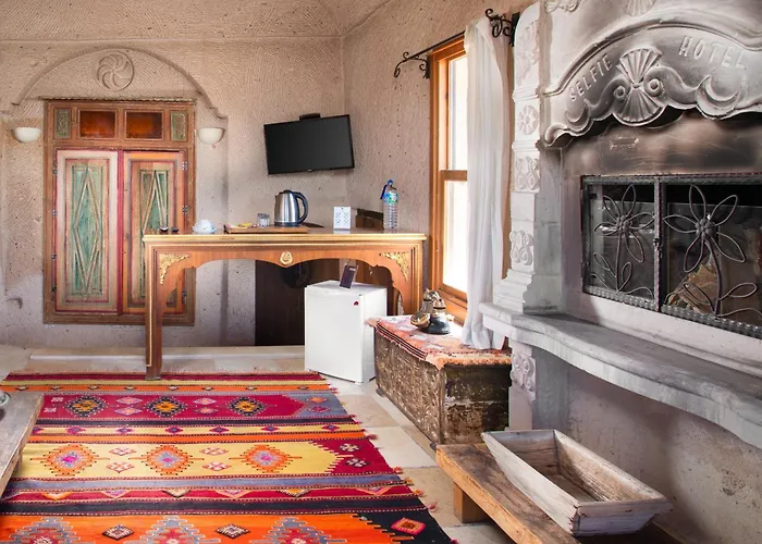 Cappadocia Fairy Chimneys Selfie Cave - Special Class