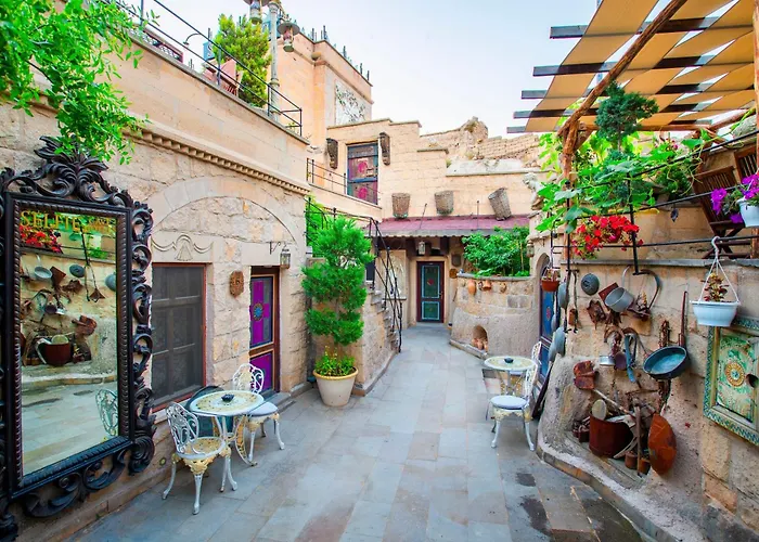 Cappadocia Fairy Chimneys Selfie Cave - Special Class 5*