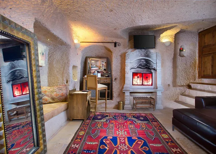 Cappadocia Fairy Chimneys Selfie Cave - Special Class 5*