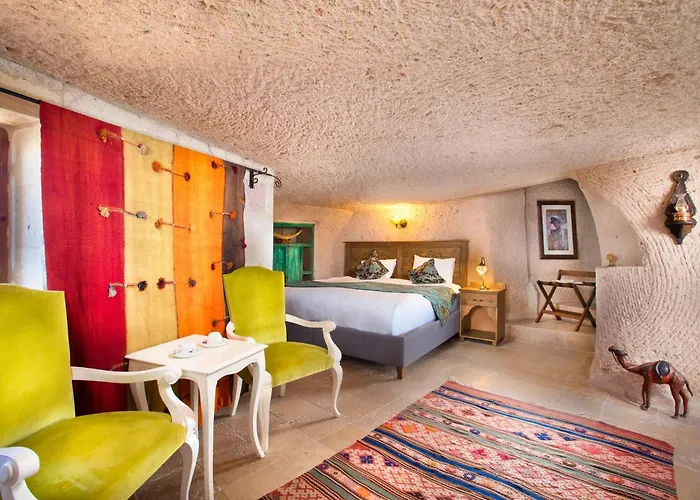 Cappadocia Fairy Chimneys Selfie Cave - Special Class Hotel Üçhisar