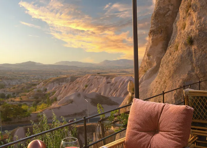 酒店 Cappadocia Fairy Chimneys Selfie Cave - Special Class 乌奇希萨尔